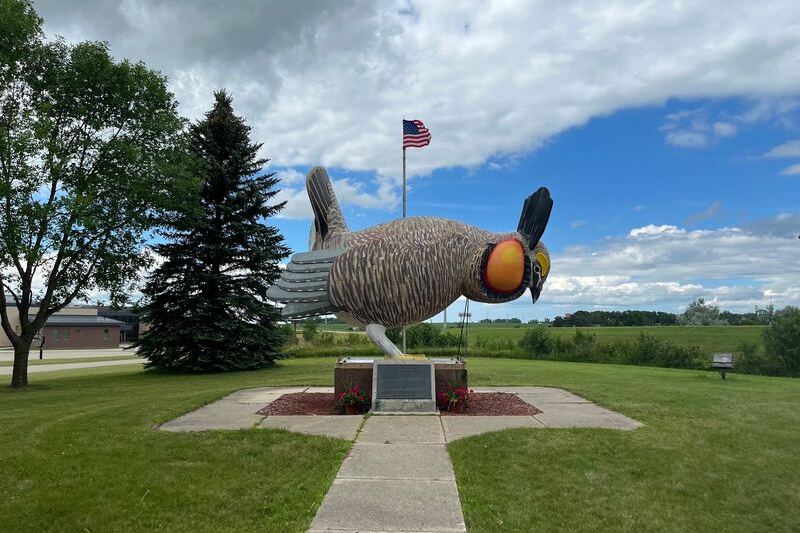 Chasing Minnesota’s Roadside Giants Is Still the Most Fun Way to Turn a Long Drive Into a Family Memory