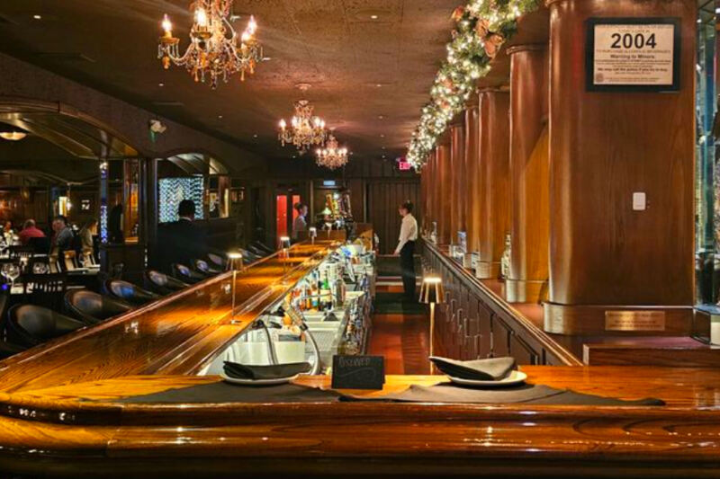 This Classic Detroit Supper Club Is a Time Capsule – Complete With Working Phone Booths