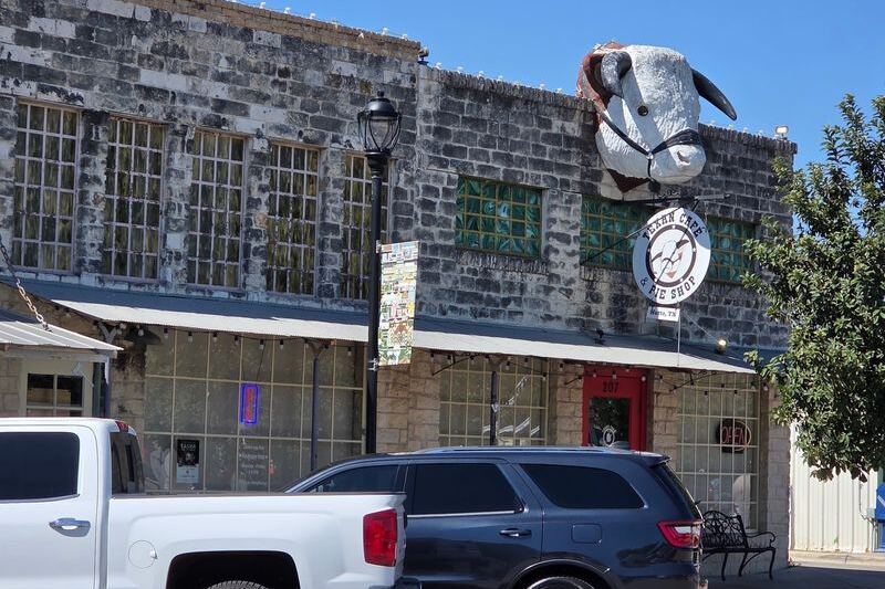 A Rooftop Hereford Bull Marks This Small-Town Texas Diner Serving Homemade Pies And Chicken-Fried Steak
