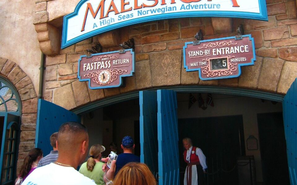 Closed Disney Attractions Fans Still Wish Would Make a Comeback