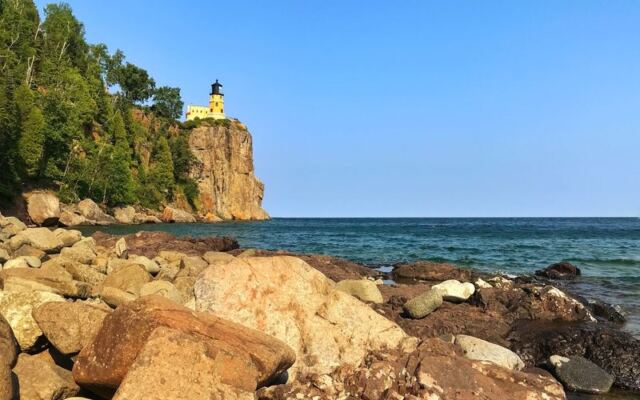Perched On A Cliff Above Lake Superior, Split Rock Lighthouse Glows Again Every November 10