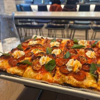 Arlington Heights Is The Illinois Suburb Where 5 Family-Run Restaurants Make Dinner Worth The Drive