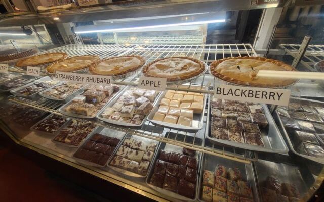 Hundreds of Homemade Treats and Fresh-Baked Bread Fill This Amish Store in Muskogee