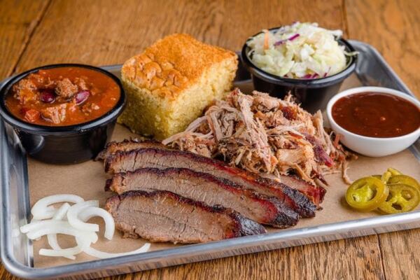 This Unassuming Central Illinois Smokehouse Still Cooks Its Ribs Over Hickory Pits Every Morning