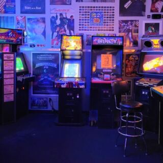 This Arkansas Arcade Lets You Play Classic Games All Day for One Price
