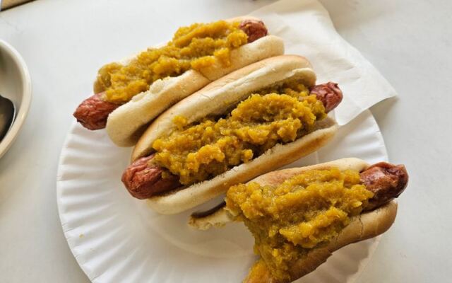 One Bite Explains Why These New Jersey Hot Dogs Are Called Rippers