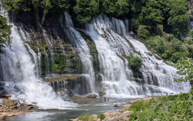 Pack a Cooler for These 9 Tennessee Day Trips That Cost Less Than Dinner Out
