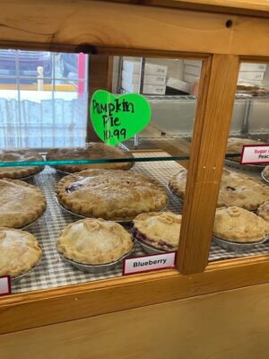 Seven Oklahoma Amish Shops Where Fresh Bread and Homemade Pies Are Worth the Drive