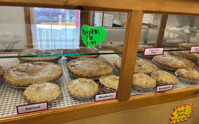 Seven Oklahoma Amish Shops Where Fresh Bread and Homemade Pies Are Worth the Drive