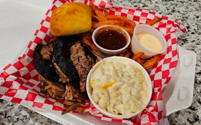 Pulled Pork Piles So High at These 5 South Carolina Joints It Drips Before You Order