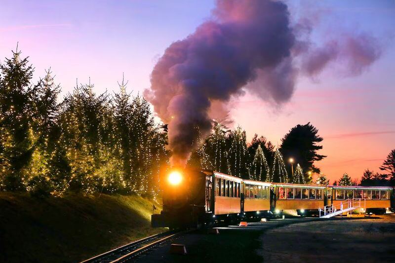Climb Aboard This Carver, Massachusetts Train That Rolls Through Glowing Cranberry Bogs All Holiday Season
