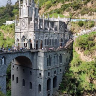 One of Colombia’s Most Extraordinary Churches Appears to Hang Above a Deep River Gorge