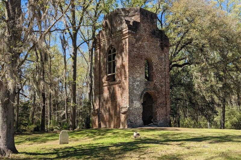 South Carolina’s Abandoned Colonial Town Still Has a Tabby Fort and Bell Tower to Wander