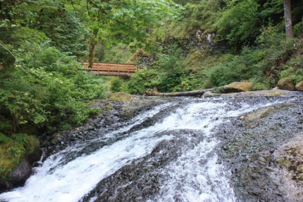 This Hidden Oregon Canyon Looks So Unreal You’ll Swear You Walked Onto a Fantasy Film Set