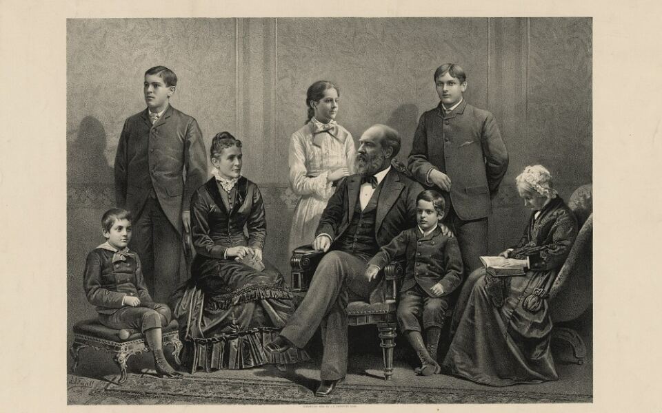 15 U.S. Presidents Who Had the Largest Families in American History