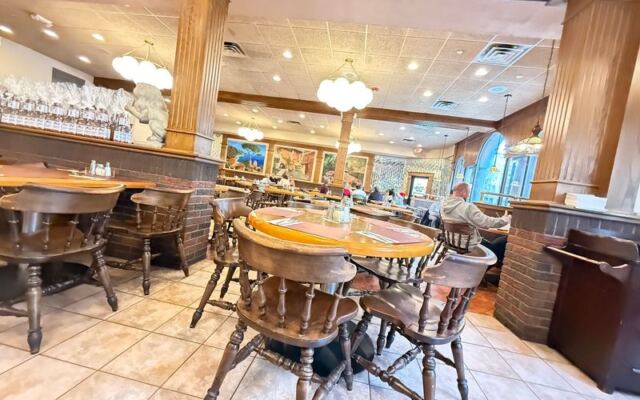 Families Have Driven Across Massachusetts for Decades to These 10 Red-Sauce Italian Spots With Nonna-Sized Portions
