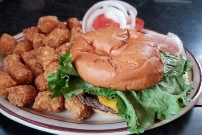 This Minnesota Burger Joint Has Been Flipping the Same Simple Burger for 60 Years, and Locals Still Swear by It