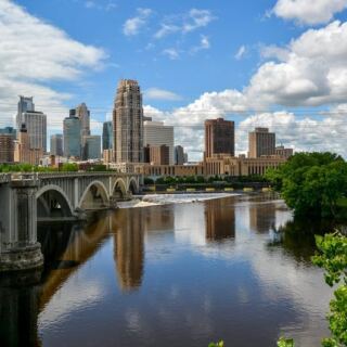 Here’s Why Retirees Keep Choosing This Minnesota Town Over Florida, From Walkable Lakes to Low Costs