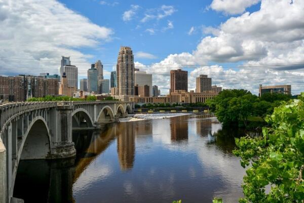 Here’s Why Retirees Keep Choosing This Minnesota Town Over Florida, From Walkable Lakes to Low Costs