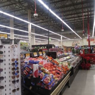 This Owner-Run Nevada Grocery Outlet Rings Up Name-Brand Closeouts for a Fraction of What Smith’s Charges