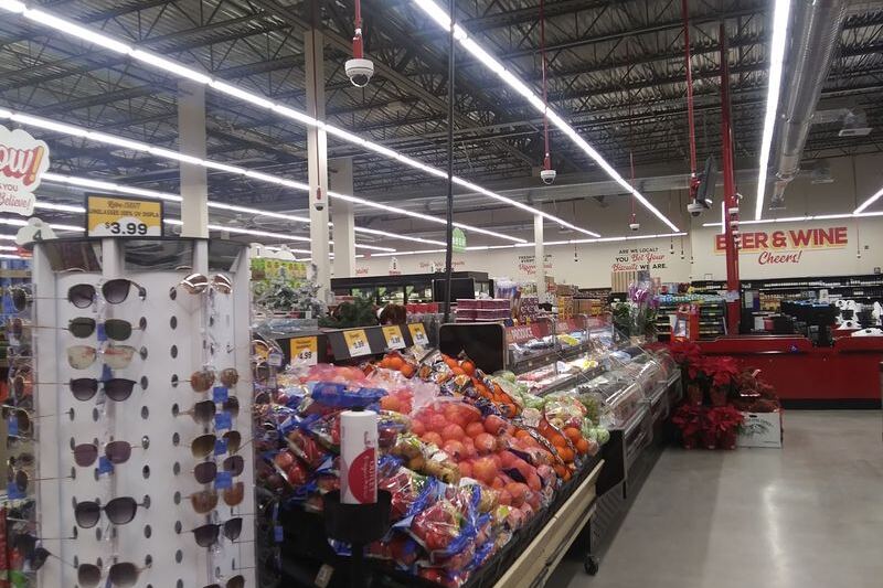 This Owner-Run Nevada Grocery Outlet Rings Up Name-Brand Closeouts for a Fraction of What Smith’s Charges