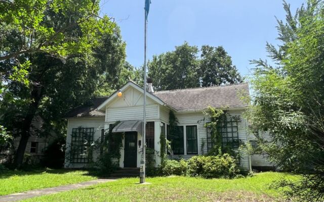 Step Inside the Grant Foreman Home, a Historic House Museum in Muskogee