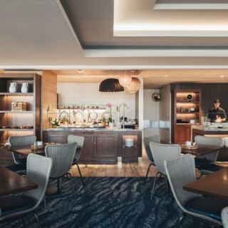 At This Waikiki Hotel Buffet in Hawaii, the Crab Legs Steal the Show Alongside Fresh Sushi and Harbor Views