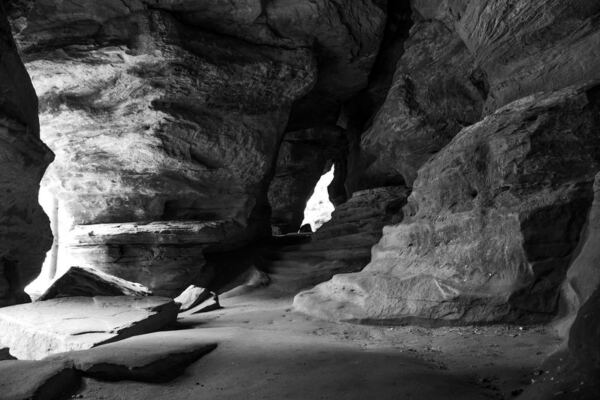 At Hocking Hills, The Rock House Is A Real Cave Hotel Hideout Bandits Once Used