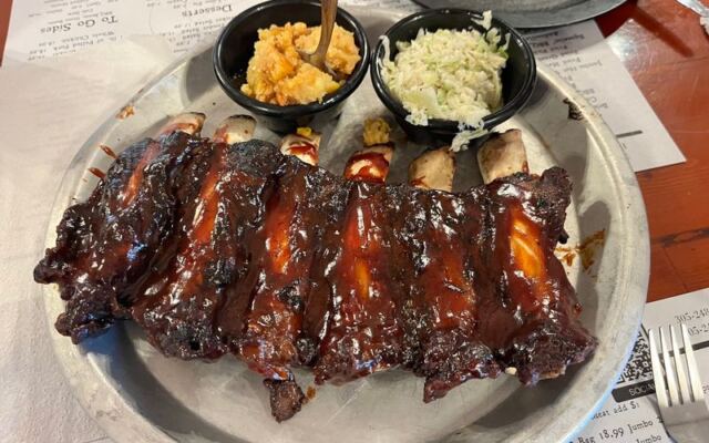 11 Unassuming Florida Barbecue Joints Where the Ribs Fall Right Off the Bone