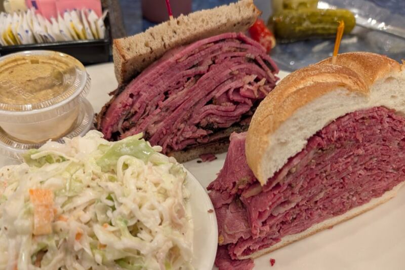 One Reuben Makes This Old-School New Jersey Restaurant Worth the Detour
