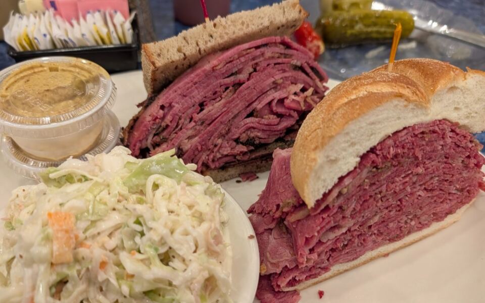 One Reuben Makes This Old-School New Jersey Restaurant Worth the Detour