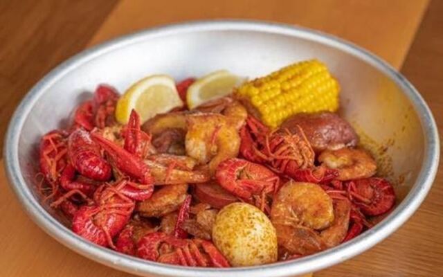 Landlocked Oklahoma Has No Business Serving Boiled Crawfish This Good, Yet These 7 Spots Pull It Off