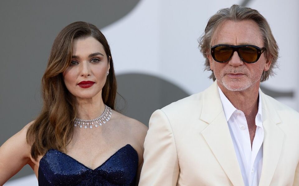 15 Hollywood Couples Who Pulled Off Secret Weddings