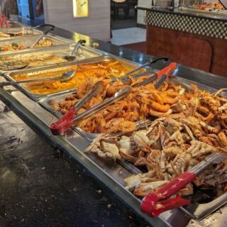 At This Georgia Buffet, the Crab Legs and Crawfish Keep Getting Restocked Even on a Packed Sunday