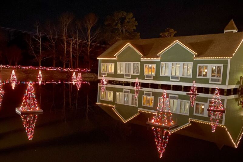 Every Christmas, Something Magical Happens on the Water in This New Jersey Town