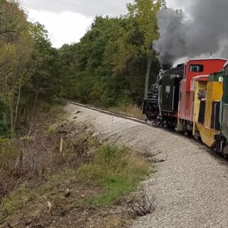 This Iowa Train Ride Crosses A 156-Foot-High Bridge Above A Wooded Valley