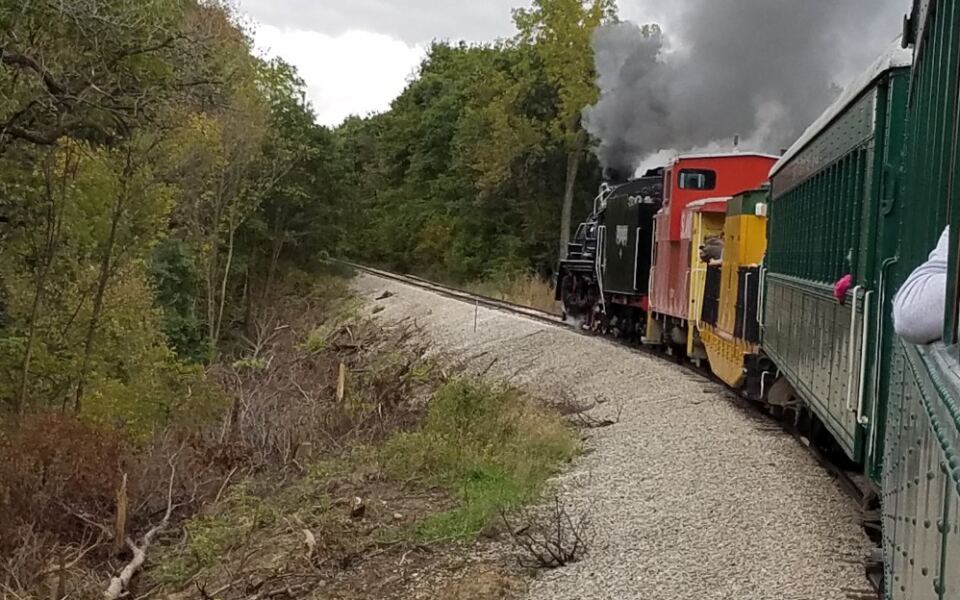 This Iowa Train Ride Crosses A 156-Foot-High Bridge Above A Wooded Valley