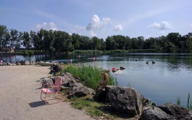 4 Illinois Lakes And Quarries With Water So Clear You’ll Forget You’re In The Midwest