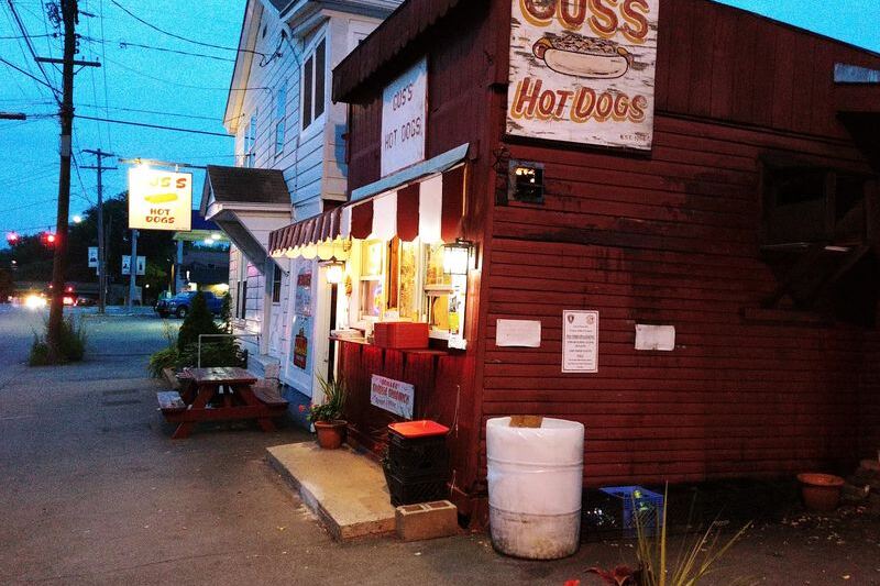 This Tiny New York Walk-Up Has Topped Mini Hot Dogs With Meat Sauce For Four Generations