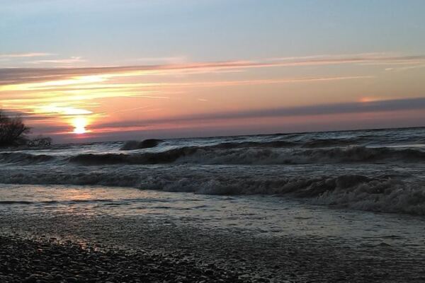 8 Lake Erie Beaches That Look Even Better With The Summer Crowds Gone