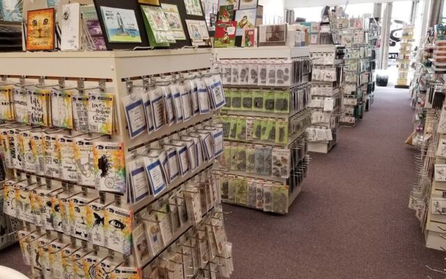 This Ohio Scrapbooking Shop Claims Two State Titles, And Paper Crafters Plan Whole Afternoons Around It