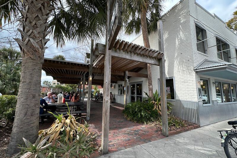 When Locals in Fernandina Beach, Florida Want Shrimp, They Head to This Tiny Dockside Shack