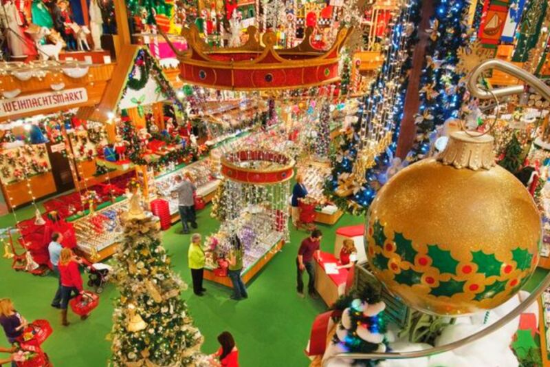 This Michigan Christmas Store Is Open All Year