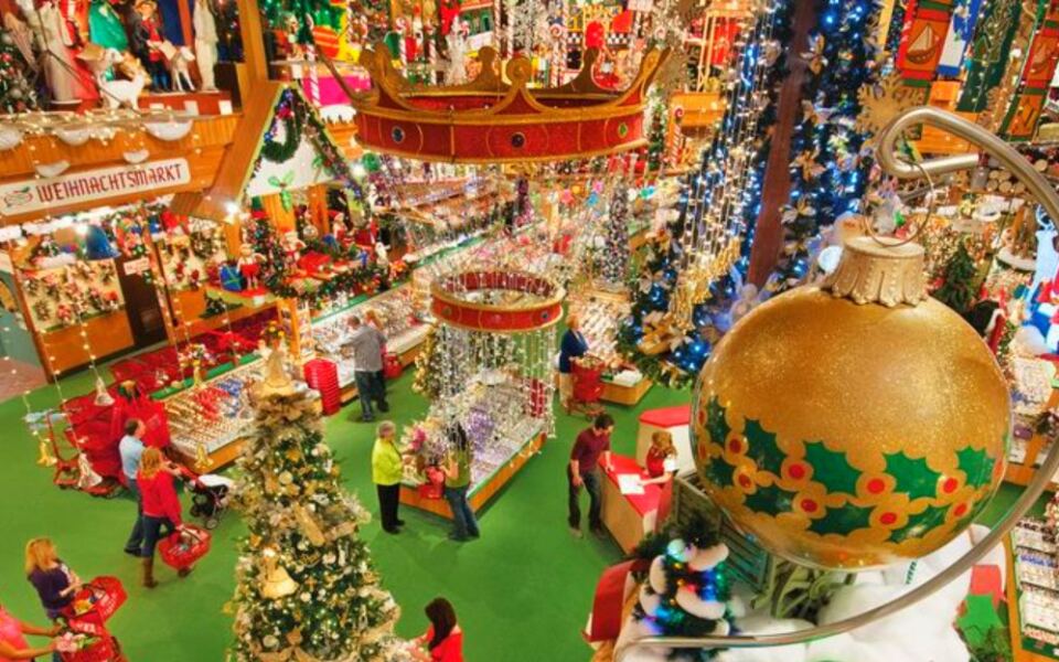 This Michigan Christmas Store Is Open All Year