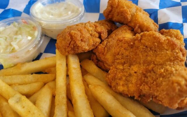 When Fried Seafood Cravings Hit, Illinois Locals Head First to This Family-Run Des Plaines Spot Open Since 1951
