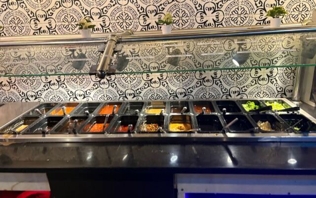 5 New Jersey Restaurants Turn Dinner Into a Cook-It-Yourself Outing