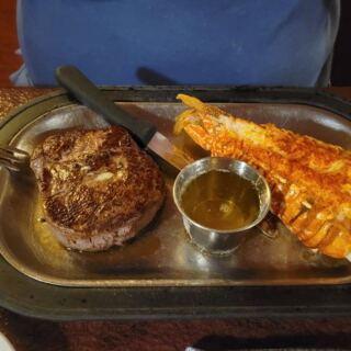 This Small-Town Minnesota Supper Club Grills Steaks That Put Fancy Big-City Steakhouses to Shame