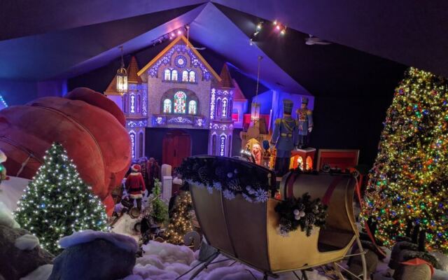 Wait, There’s A Whole Museum Of Ohio Toys And Trains Hiding In Medina?
