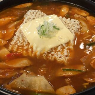 11 Korean Comfort Foods for the Ultimate Cozy Night In