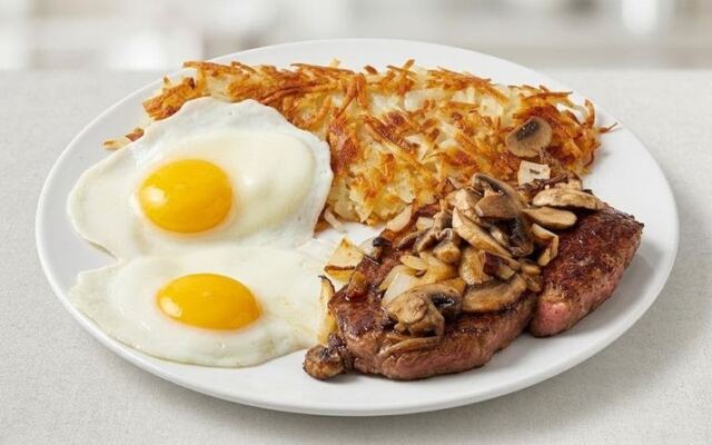 Minnesota Comfort Food Like The Hot Beef Commercial Draws Diners To Keys Cafe & Bakery In Forest Lake